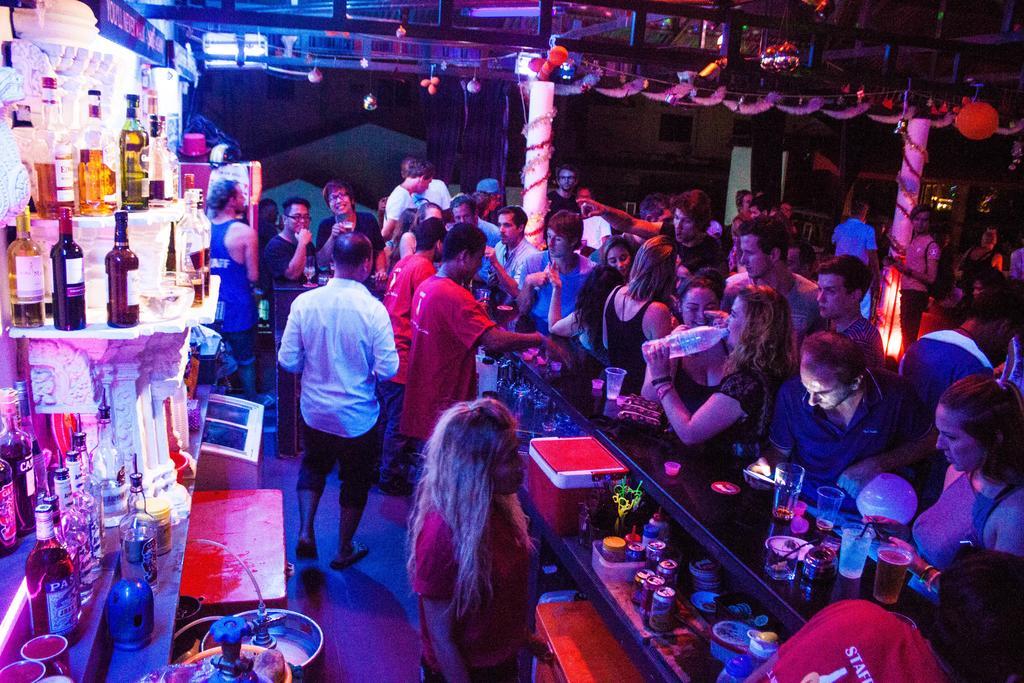 Top Banana Guesthouse & Rooftop Bar Phnompen Kültér fotó